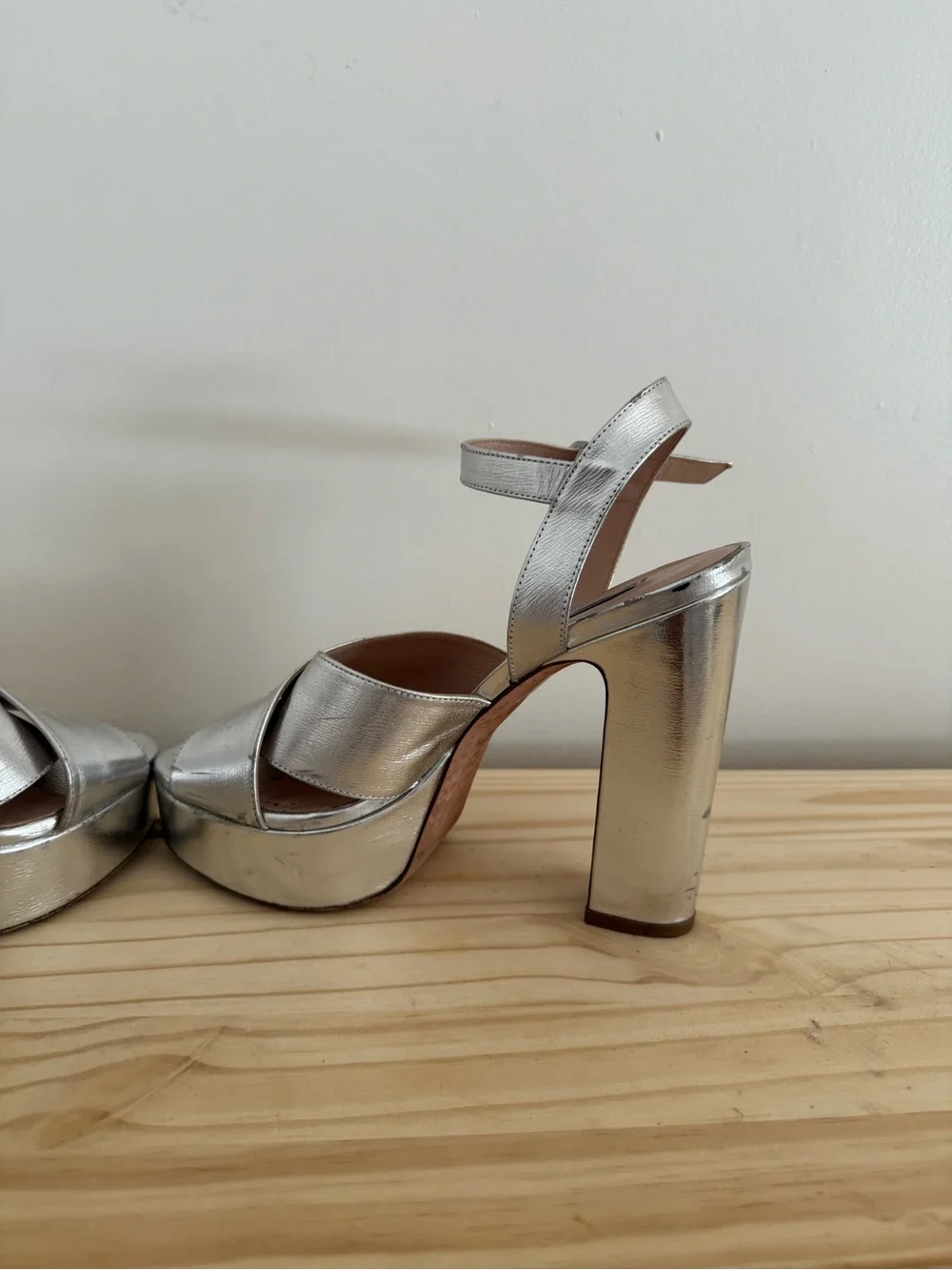 Stuart Weitzman Silver Crisscross Platform Sandals